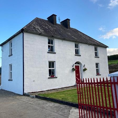 Entire Farmhouse In Tipperary 纳奈赫 外观 照片