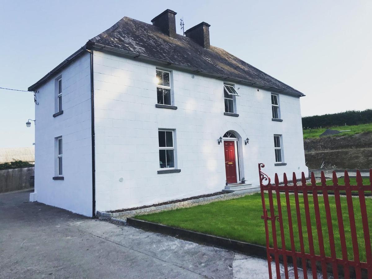 Entire Farmhouse In Tipperary 纳奈赫 外观 照片