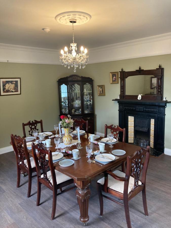 Entire Farmhouse In Tipperary 纳奈赫 外观 照片
