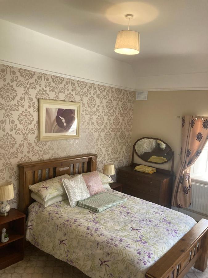 Entire Farmhouse In Tipperary 纳奈赫 外观 照片